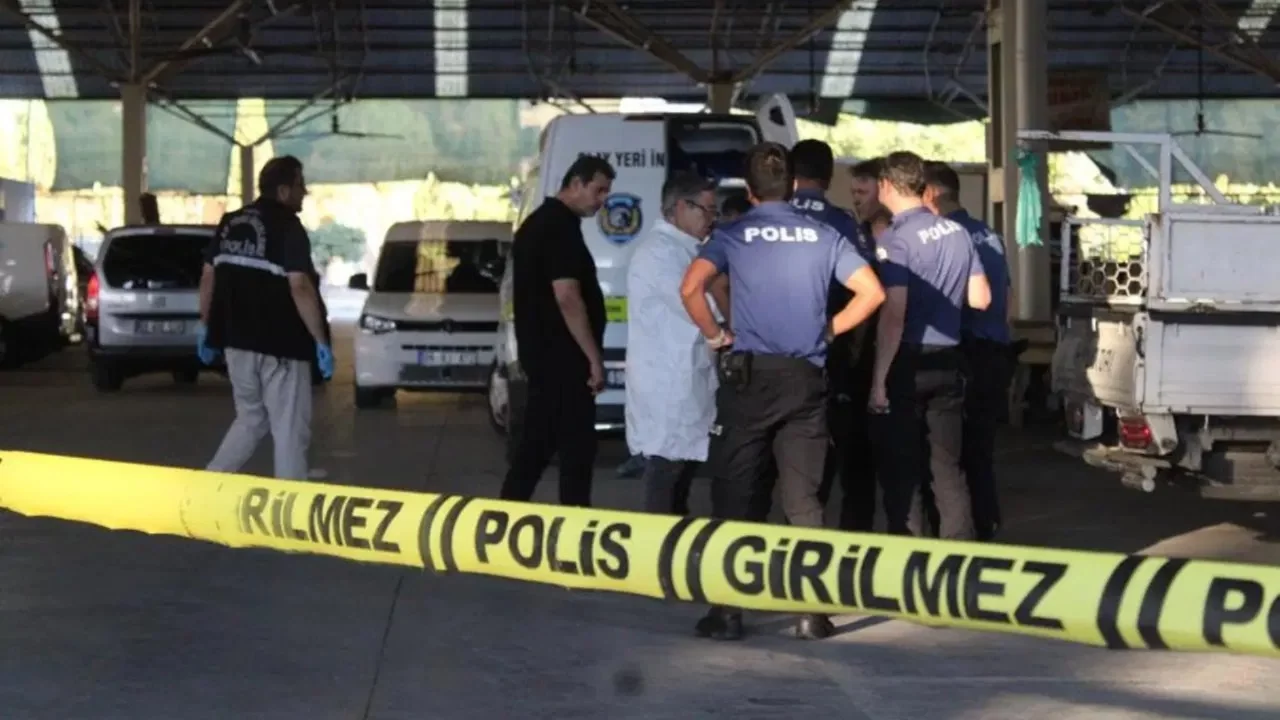 Aydın'da okul önünde pompalı tüfekle gezen 2 şüpheli yakalandı