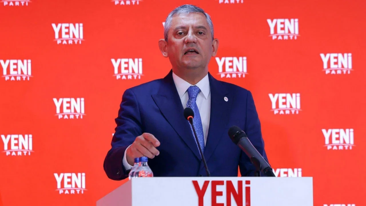 Özgür Özel'den 'Mansur Yavaş' açıklaması: 'Alacağı kararlara saygılıyız'
