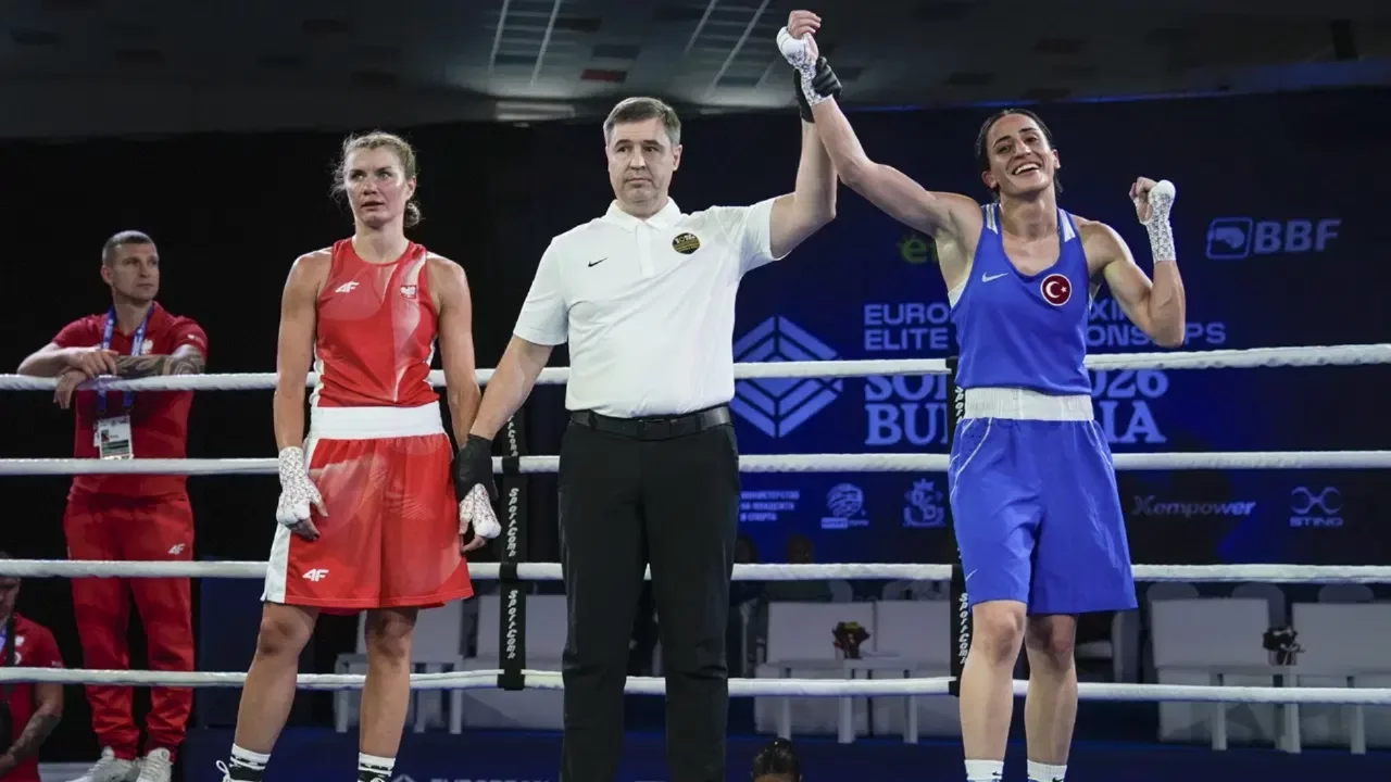 Gizem Özer, Avrupa Şampiyonası'nda madalyayı garantiledi