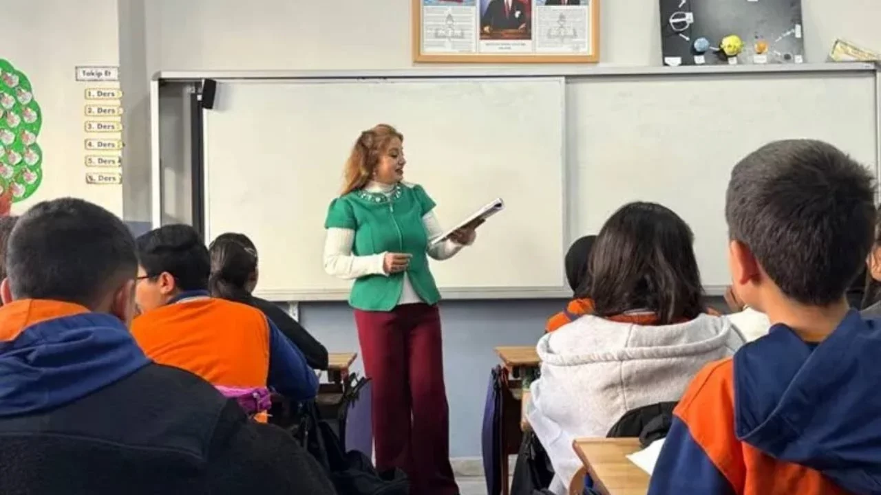 Eğitimde yeni dönem: Ders saatlerine güncelleme