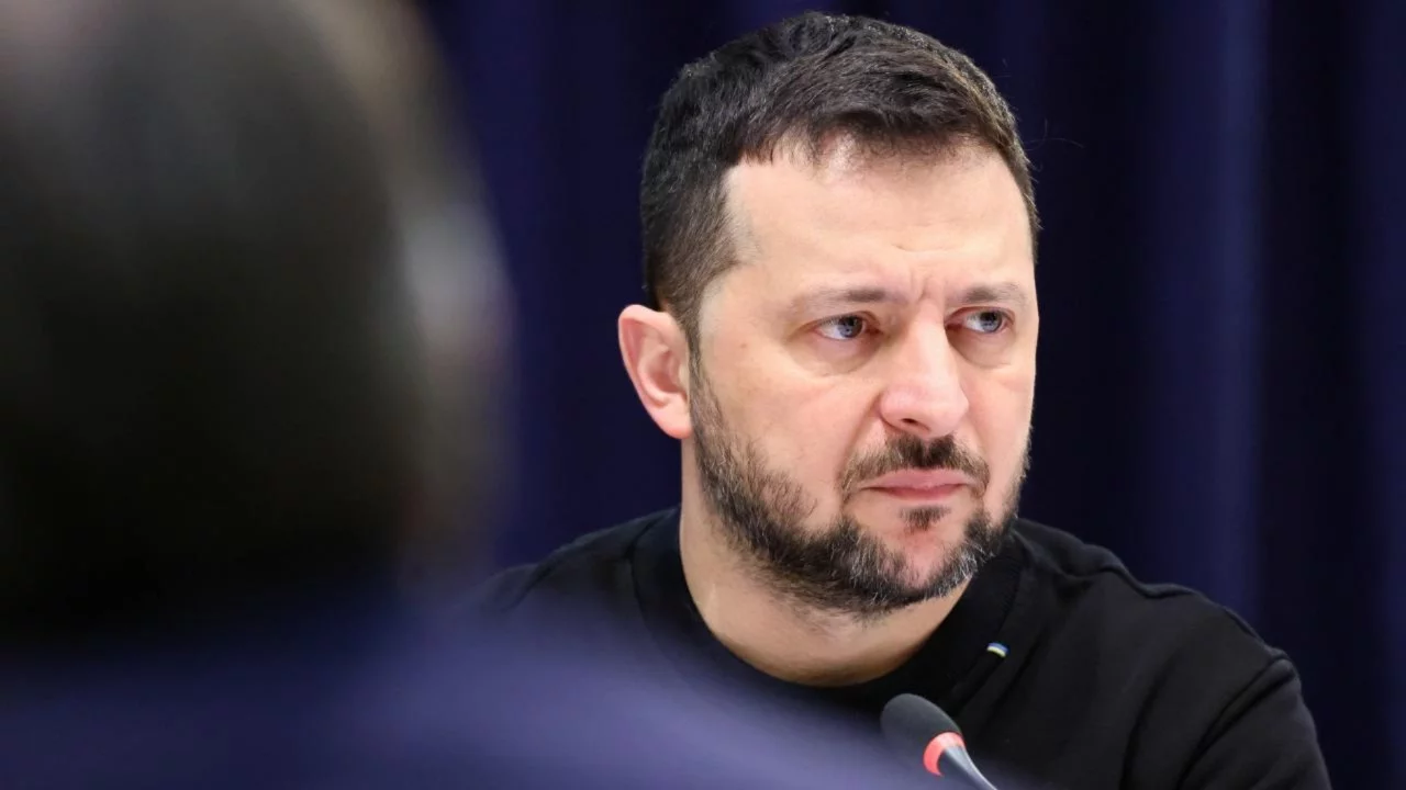 Zelenski, Rusya'nın Kiev'e saldırısında 2 kişinin öldüğünü duyurdu