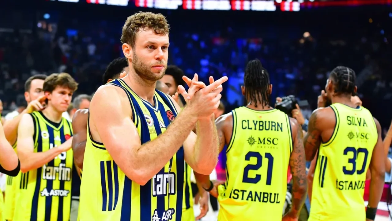 Fenerbahçe-Virtus Bologna maçı ne zaman, saat kaçta, hangi kanalda? EuroLeague başlıyor!