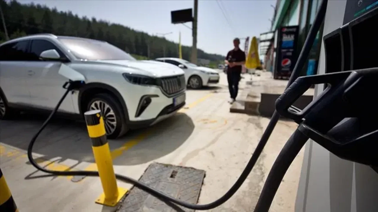 Elektrikli araç şarj istasyonları için yeni dönem başlıyor
