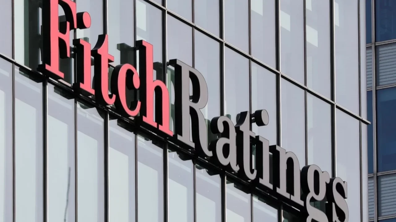 Fitch'den fon krizi açıklaması: Notu etkilemeyecek