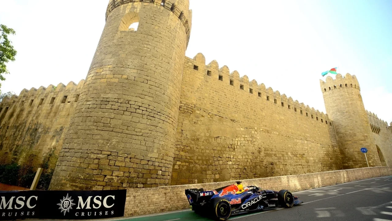 Formula 1 Azerbaycan Grand Prix'sini Russell kazandı