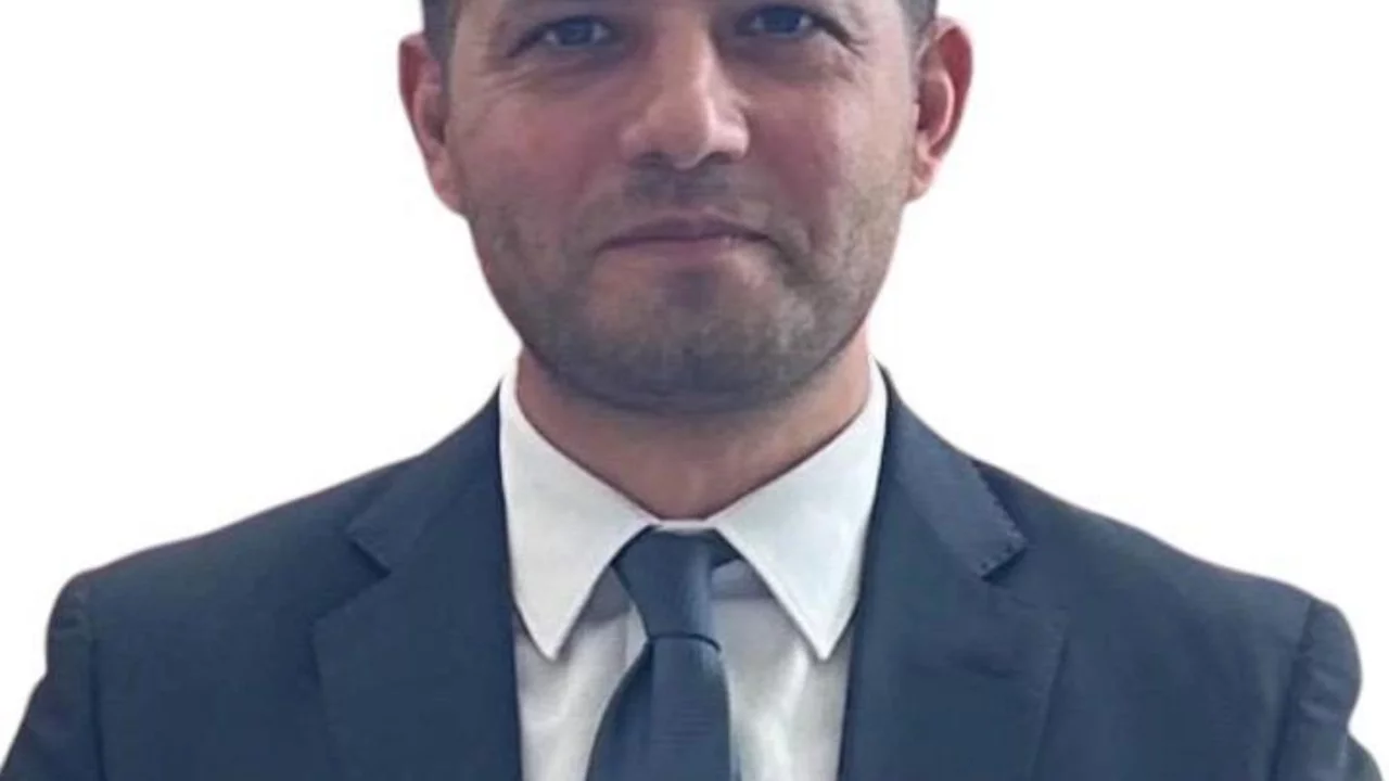YENİ Parti Bursa Nilüfer'de başkanlığa flaş aday: Ön seçimde örgütün adayı Ahmet Eren Memiç oldu!
