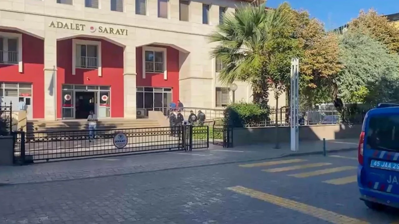 Manisa'da okul yakınındaki silahlı saldırıda yeni gelişme: 7 şüpheli tutuklandı