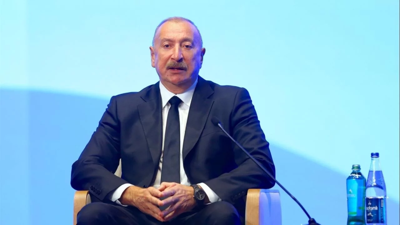 İlham Aliyev: 5 yıl içinde yenilenebilir enerji Azerbaycan'ın her yerinde olacak