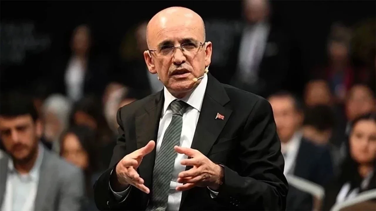 Bakan Şimşek: Fon kriziyle ilgisi bulunmayan şirketlere işlem yapılmayacak
