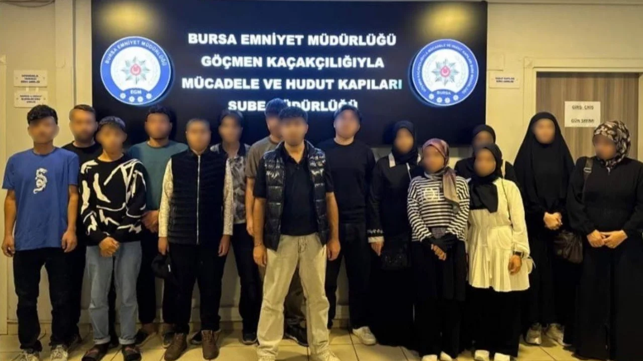 Bursa'da düzensiz göç operasyonu! 10 kaçak göçmen yakalandı