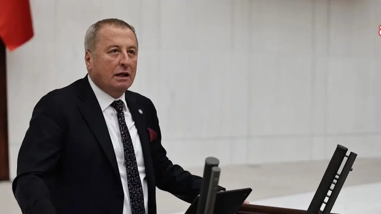 İYİ Parti fon krizini yargıya taşıyor
