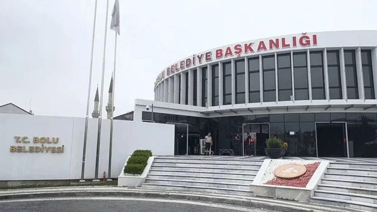 Bolu Belediyesi'ne zimmet soruşturması: 9 kişi gözaltına alındı