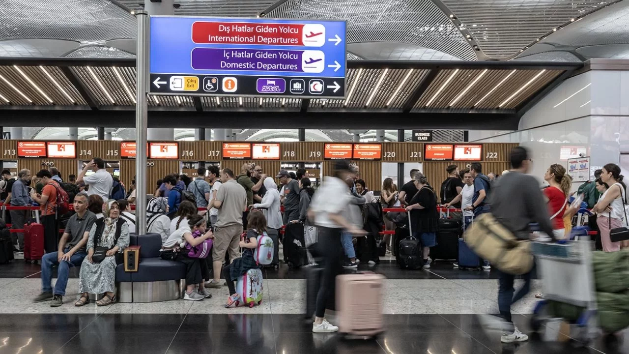 Son 8 ayda en fazla yabancı ziyaretçi Rusya ve Almanya'dan