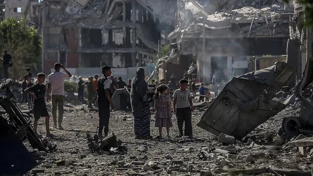 Gazze'de can kaybı 74 bin 23'e yükseldi