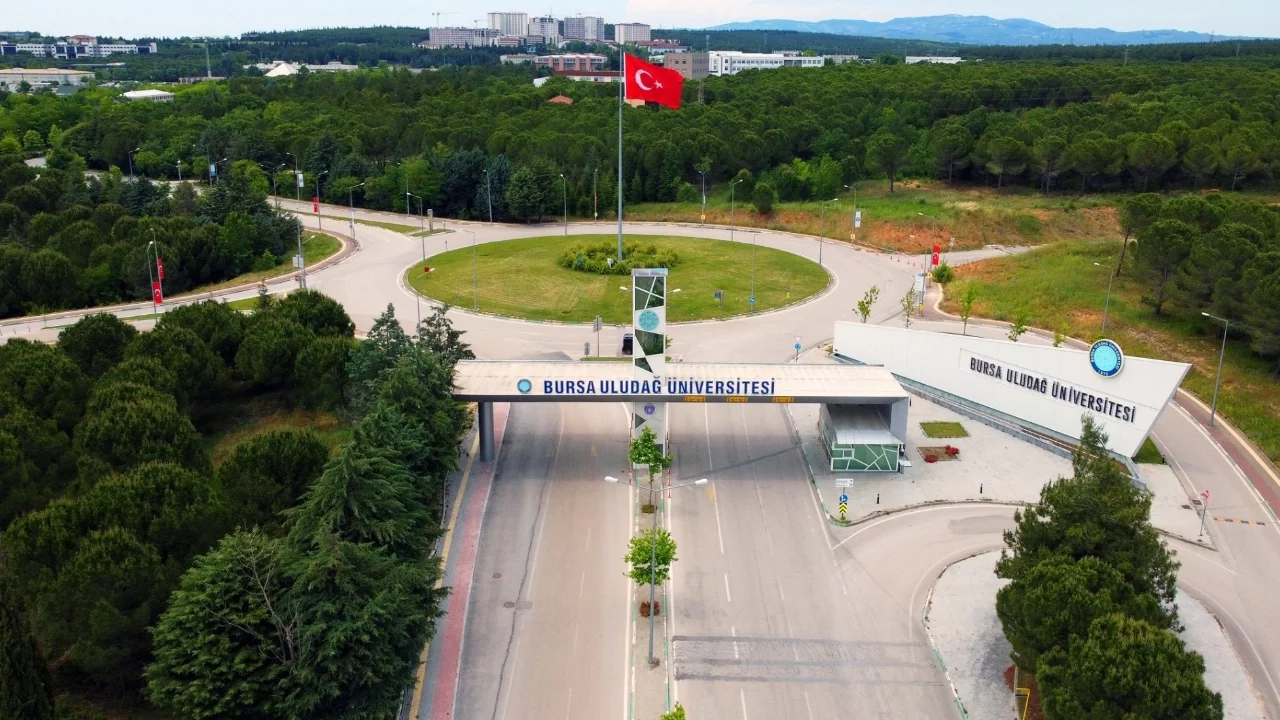 BUÜ'den sürdürülebilirlikte büyük başarı