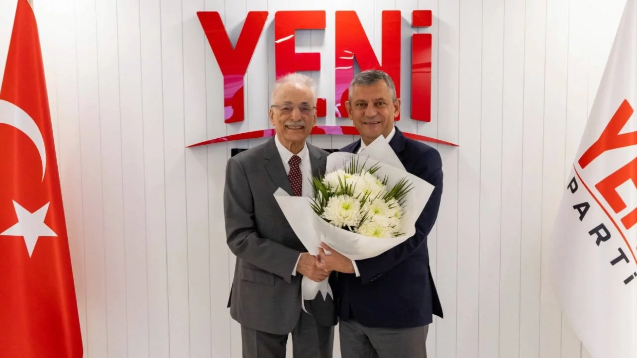 Murat Karayalçın'dan Özgür Özel'e ziyaret