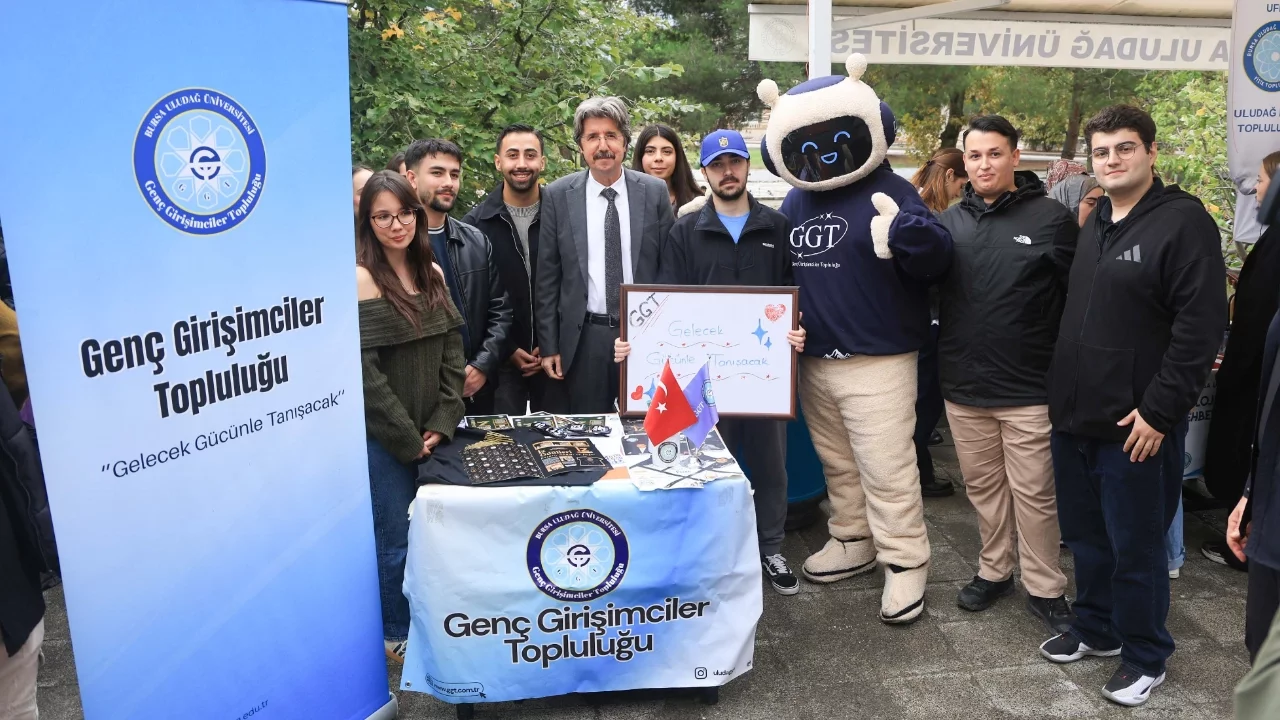 Bursa Uludağ Üniversitesinde yeni akademik dönem başladı