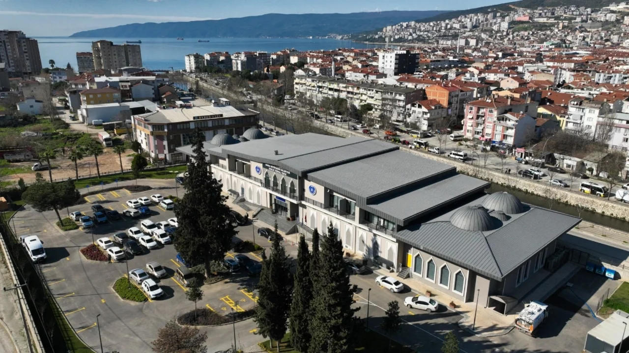 Bursa Büyükşehir Belediyesi'nden  Gemlik'te 5 yıldız ayarında hizmet