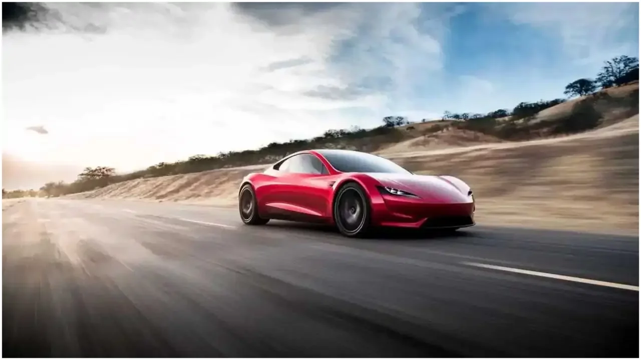 Uçan Tesla Roadster'a fırtına engeli