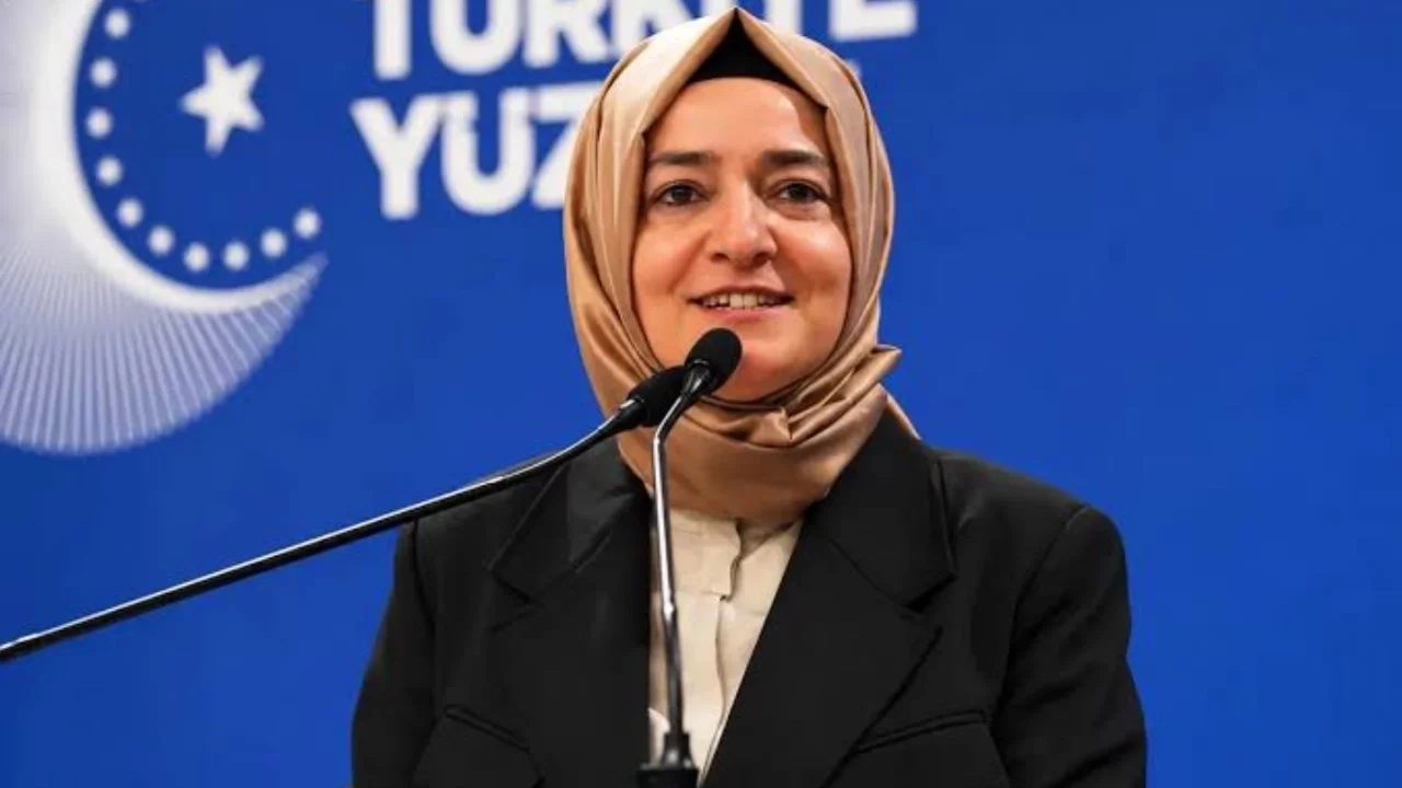 AK Parti'de yeni 'Fatma Betül Sayan Kaya' gelişmesi