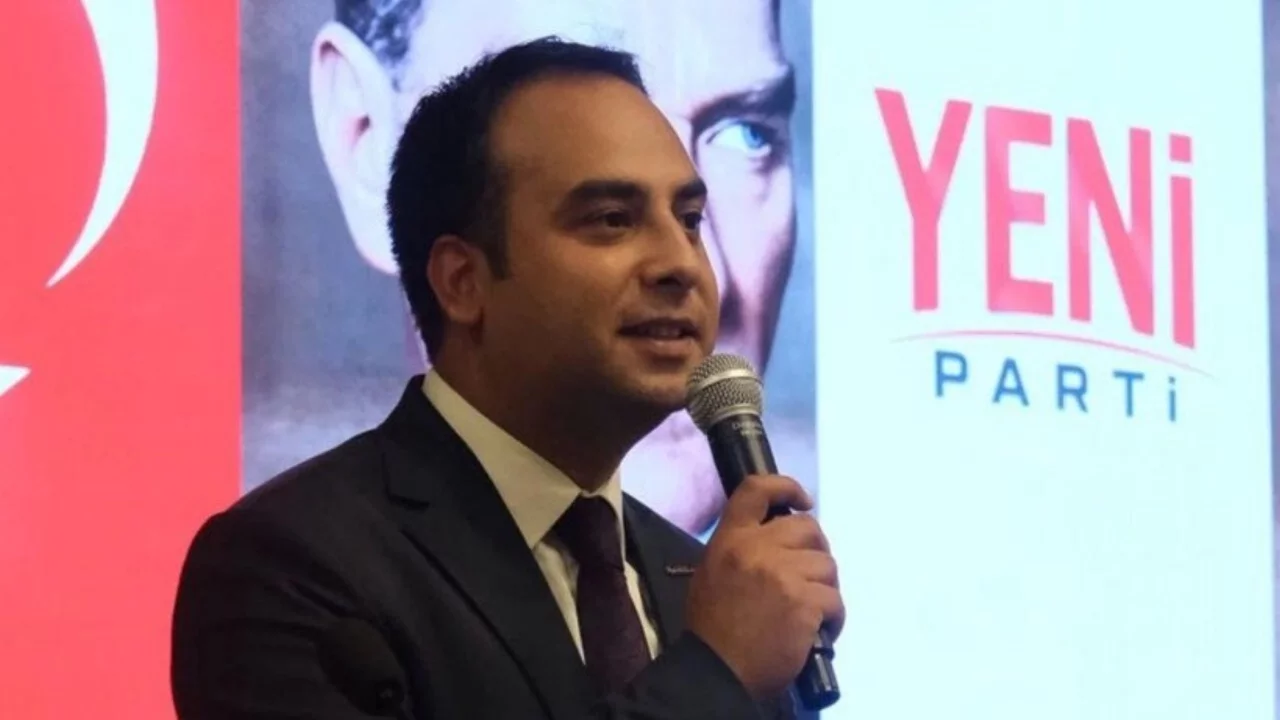 YENİ Partili başkan partisinden istifa etti