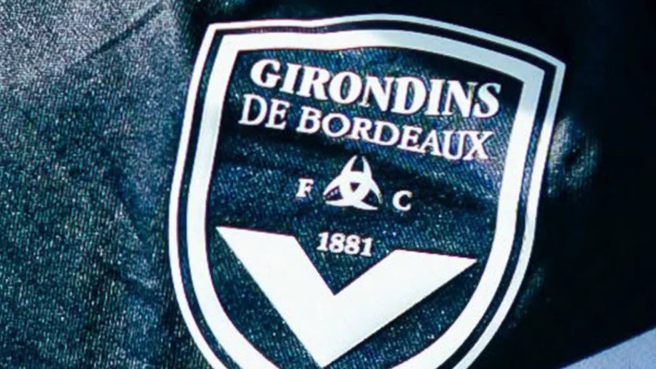 145 yıllık Fransız ekibi Bordeaux, 1 euroya satıldı