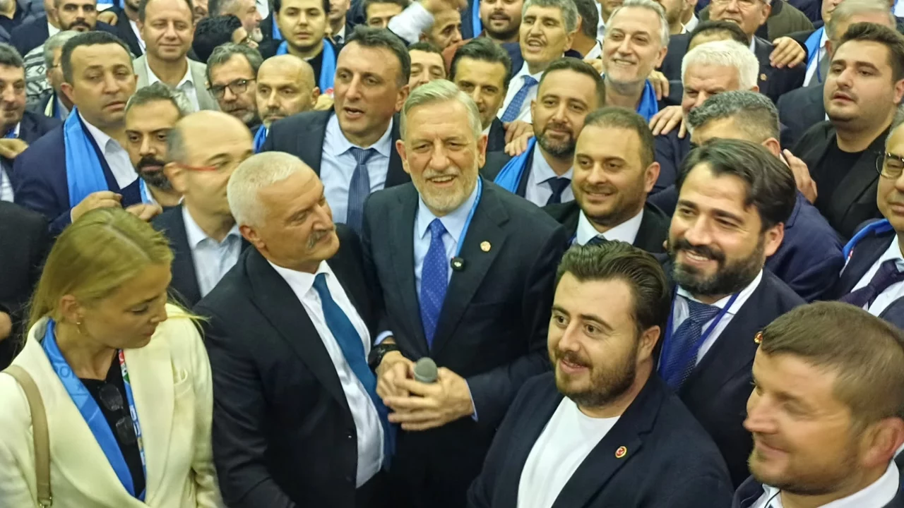 BTSO organ seçimleri yapıldı, Burkay'dan zafer konuşması