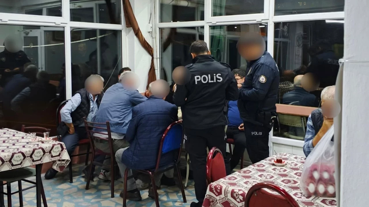 Bursa'da 300 polisle 'Huzur' uygulaması