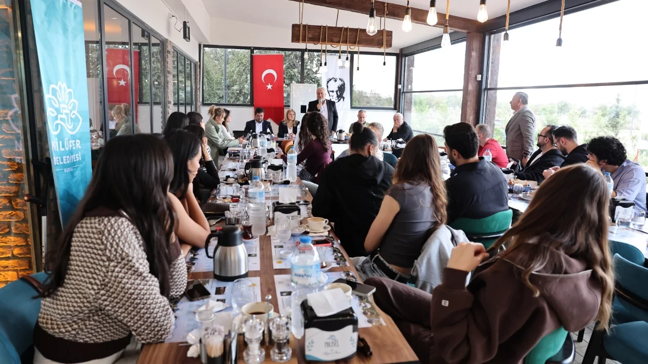 Nilüfer Belediyespor Eker Voleybol A Takımı, moral kahvaltısında buluştu