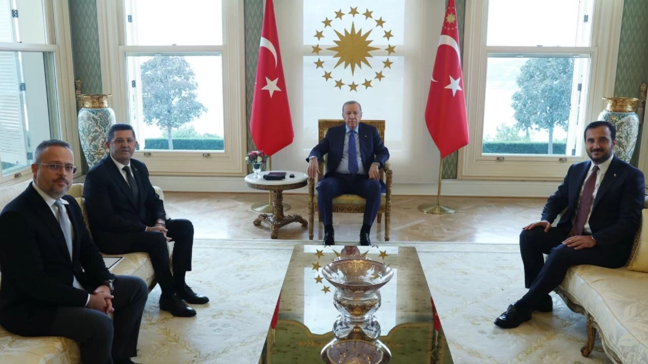 Cumhurbaşkanı Erdoğan, Çekmeköy Belediye Başkanı Orhan Çerkez'i kabul etti