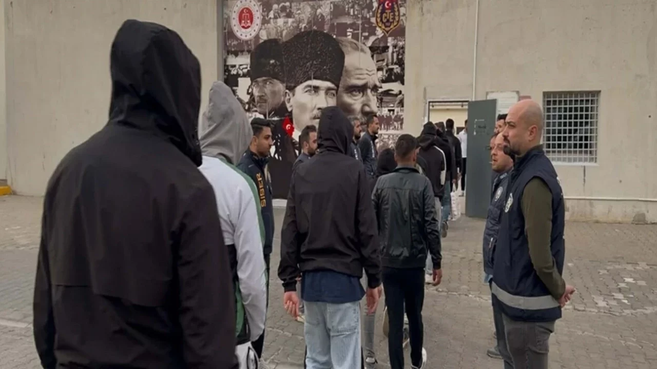 Yasa dışı bahis ve sanal kumar operasyonu: 28 kişi tutuklandı