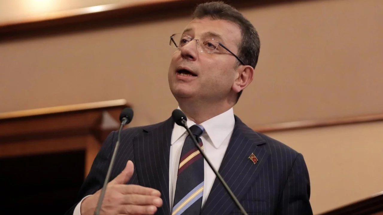 İmamoğlu: "AK Parti hükümeti ve saray zihniyeti tamamen çökmüştür"