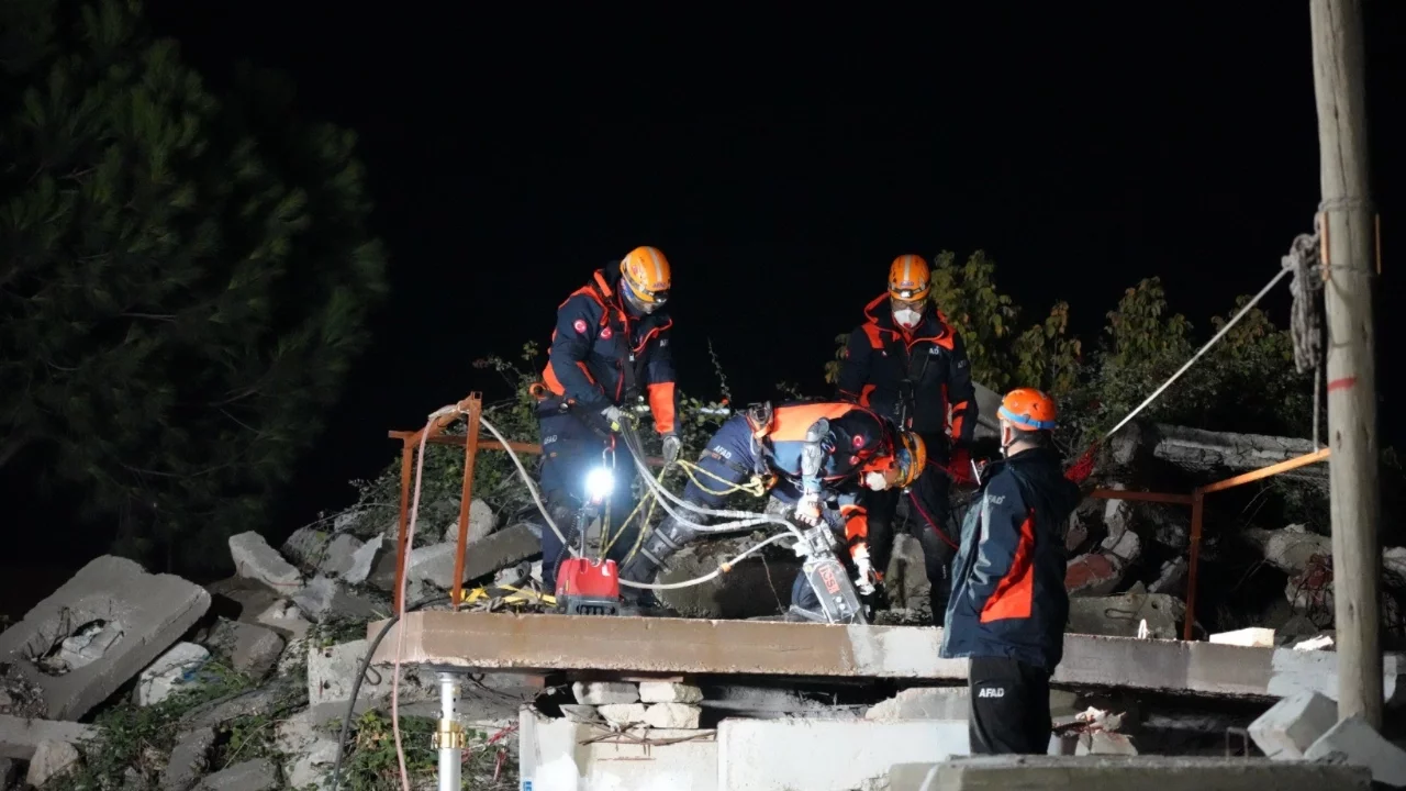 Bursa AFAD Arama ve Kurtarma Birliği'nin ulusal akreditasyon sınavı tamamlandı