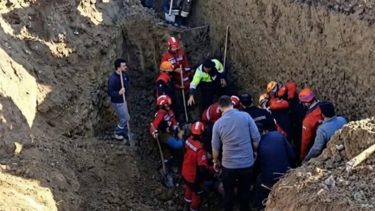 Ankara'da su kanalı çalışmasında göçük: Mahalle muhtarı yaşamını yitirdi