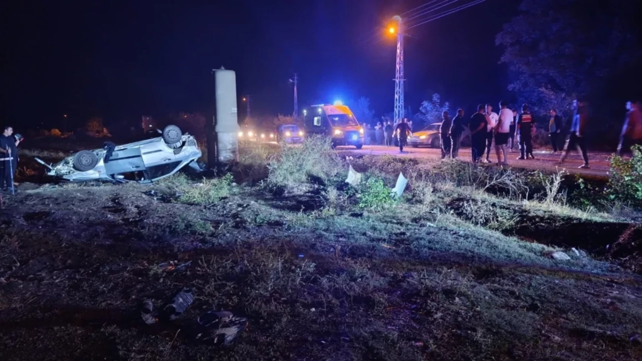 Otomobil şarampole uçtu: 3 yaralı