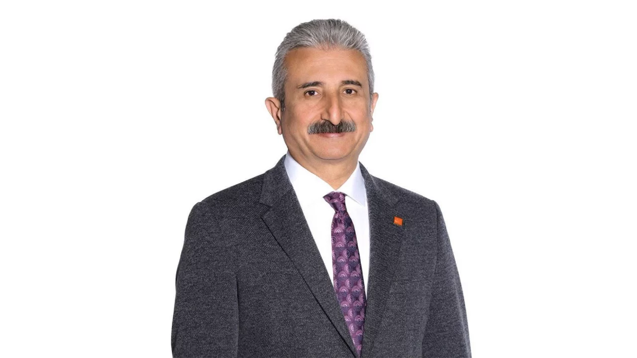 Nihat Yeşiltaş'tan adaylık açıklaması