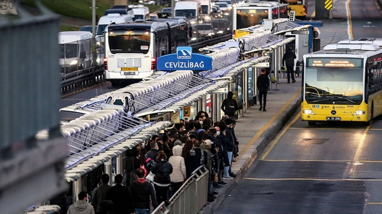 6 Ekim'de İstanbul'da ulaşım ücretsiz: Hangi hatları kapsıyor?