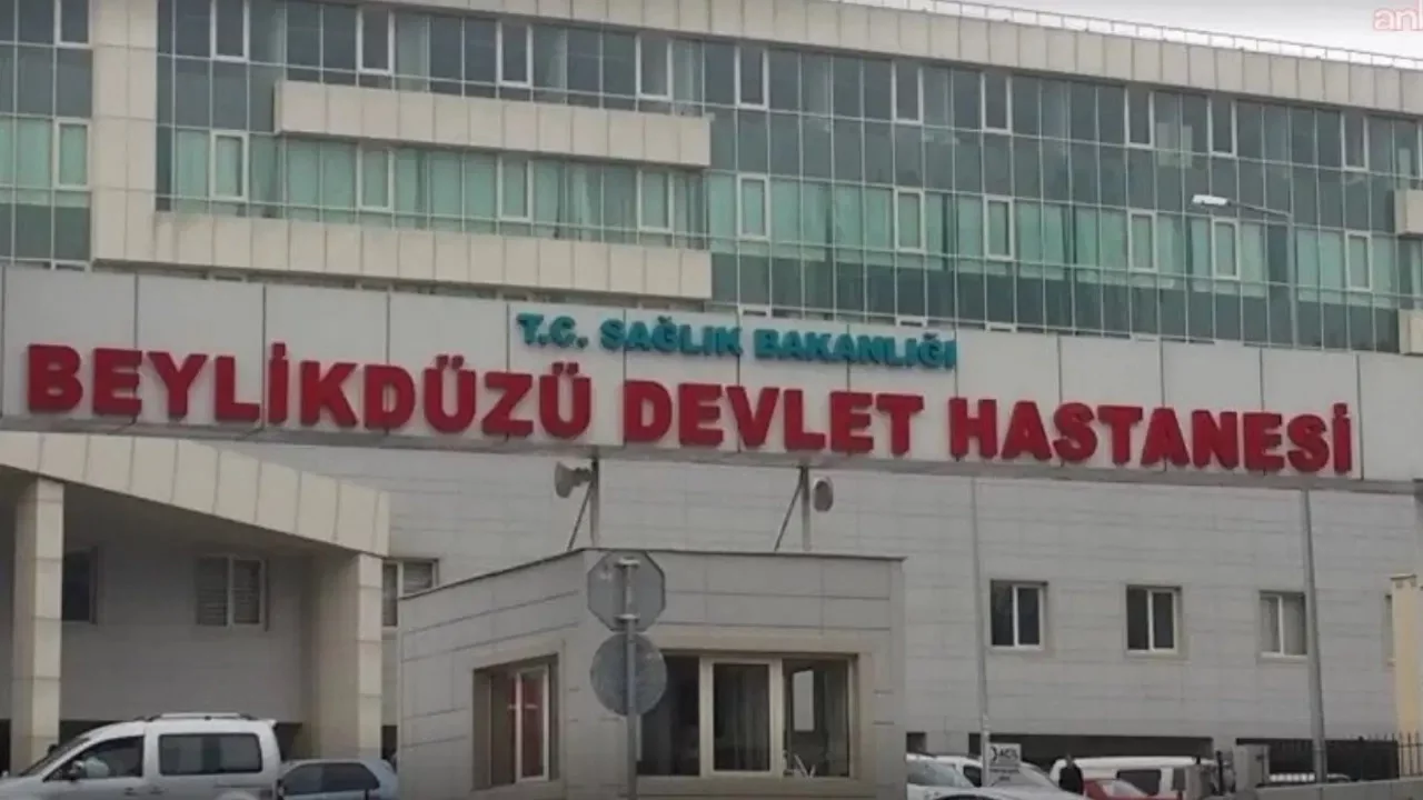Beylikdüzü Devlet Hastanesi'nde yemek boykotu: 30'dan fazla sağlık çalışanı rahatsızlandı