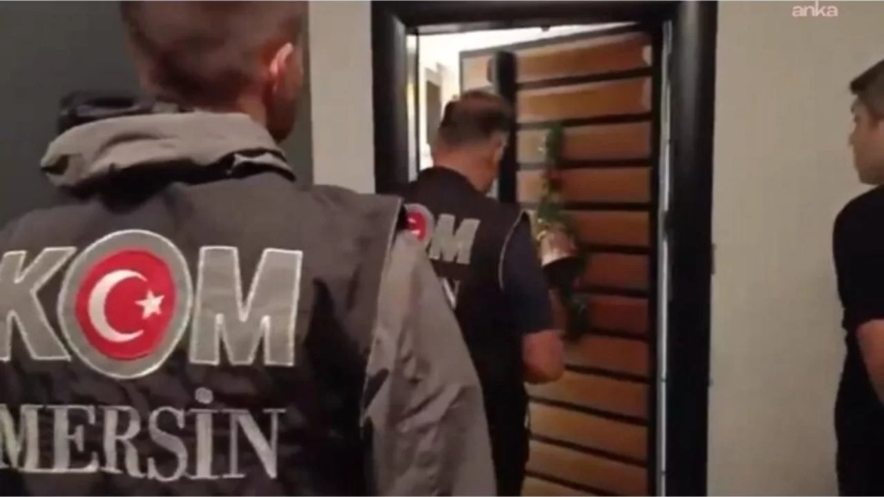 Aile Dayanışma Ağı'ndan Mersin'deki ev araması görüntülerine tepki