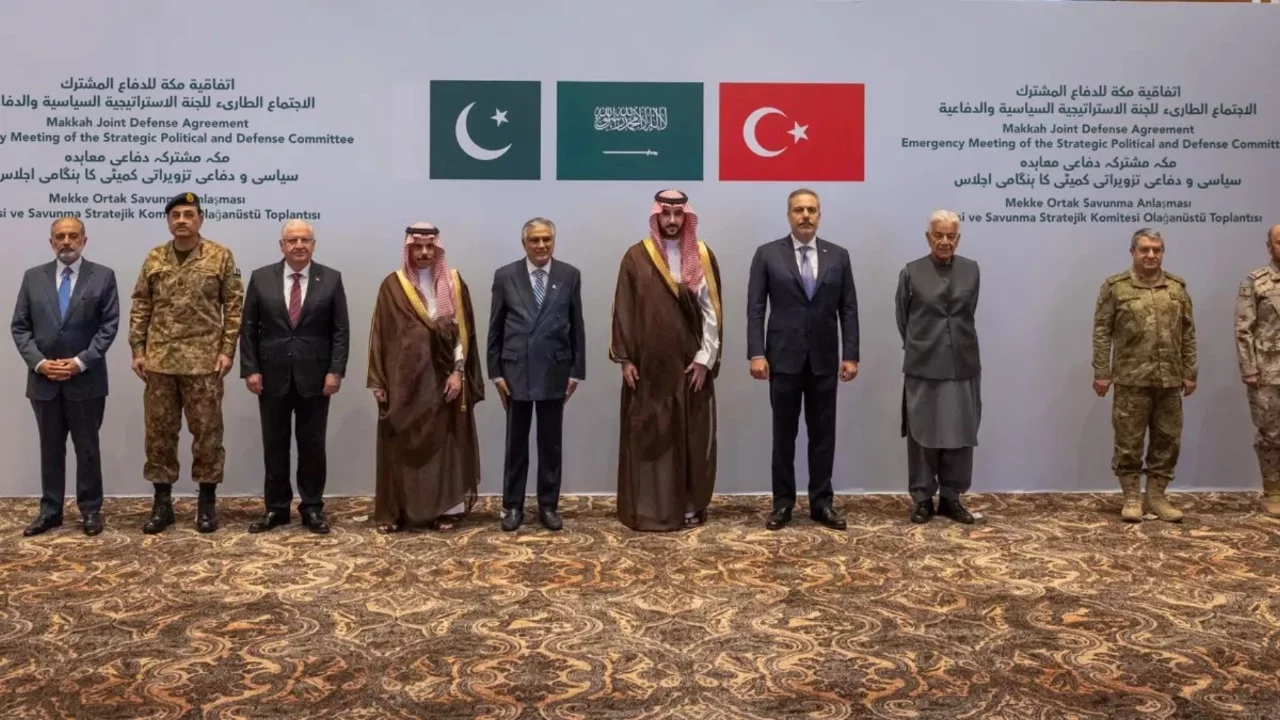 Mekke Savunma İttifakı'ndan kritik karar: Askeri kuvvetlerin Suudi Arabistan'a sevkine onay!