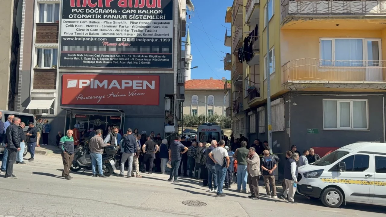 Bursa'da komşu dehşeti! 67 yaşındaki çiftin ölümünün ardından 'gürültü' tartışması çıktı