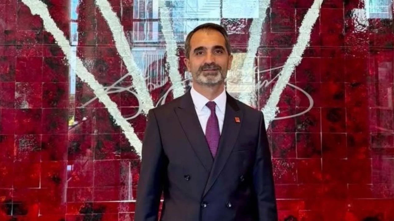 CHP Denizli İl Başkanı Ayhan Oran istifa etti