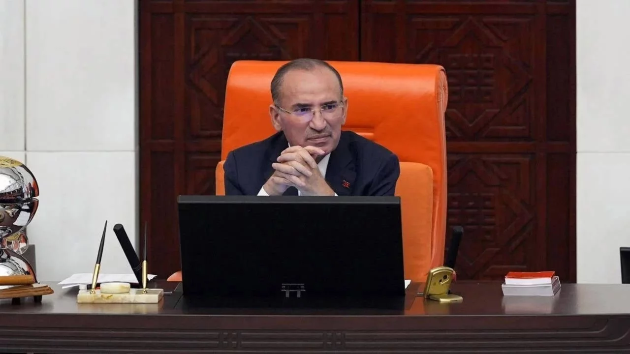 TBMM Başkanvekilliğinden istifa eden Bekir Bozdağ'ın yeni görevi belli oldu