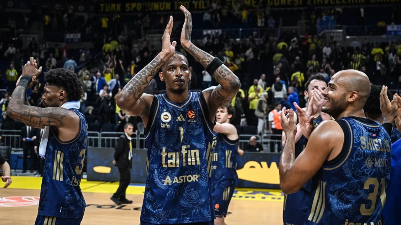Fenerbahçe, Panathinaikos'la karşılaşacak