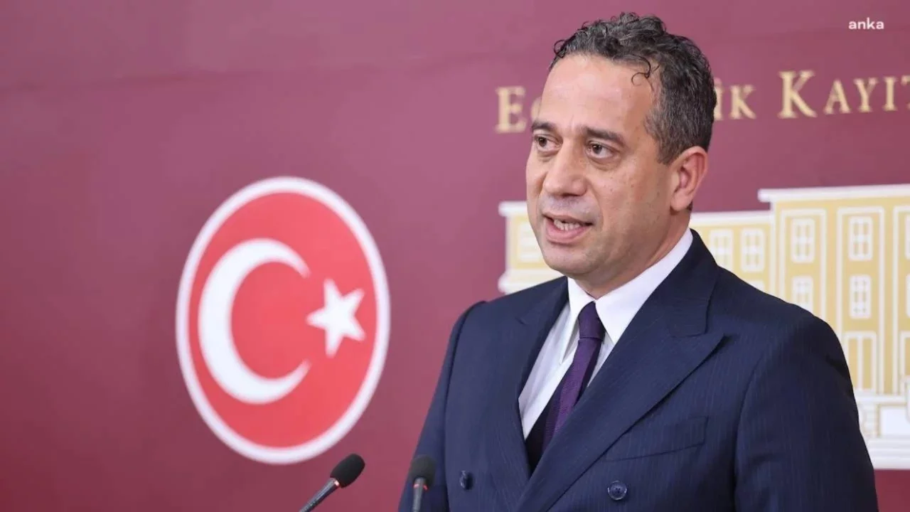 YENİ Parti'den Cemil Tugay'a ilişkin ilk açıklama: "Yüzünü değiştirsin"