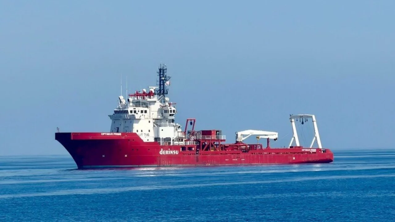 Girne'de batan yolcu gemisindeki son kayıp kişiyi arama çalışmaları sürüyor