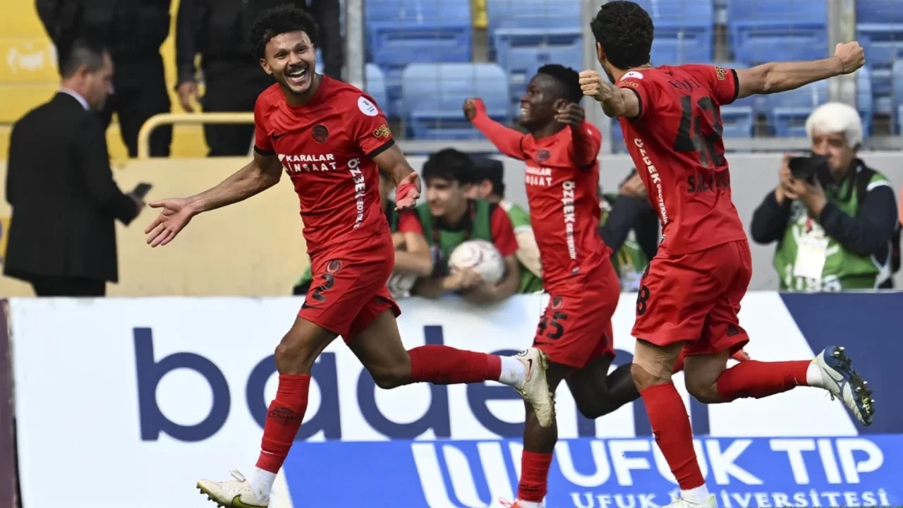 Gençlerbirliği Amedspor'dan puanı 90+3'te aldı!