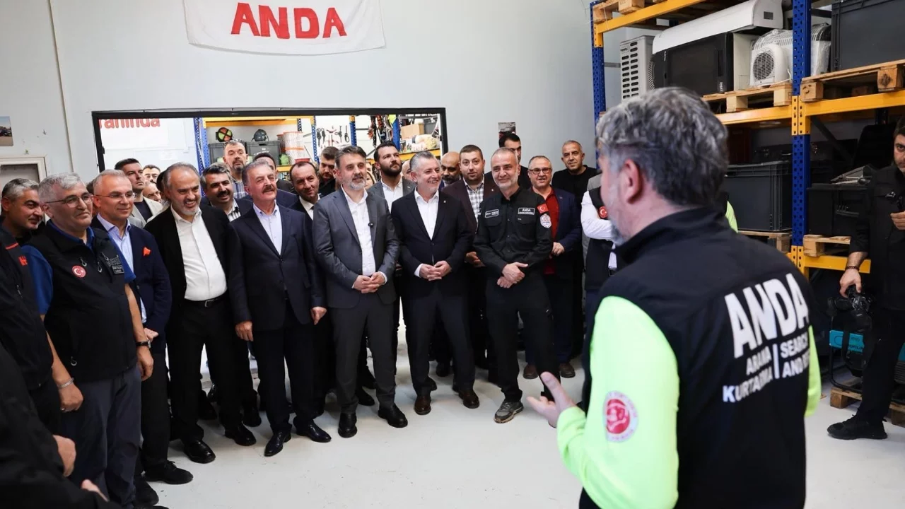 Bursa Büyükşehir'den afetlere hazırlıkta gönüllülere destek