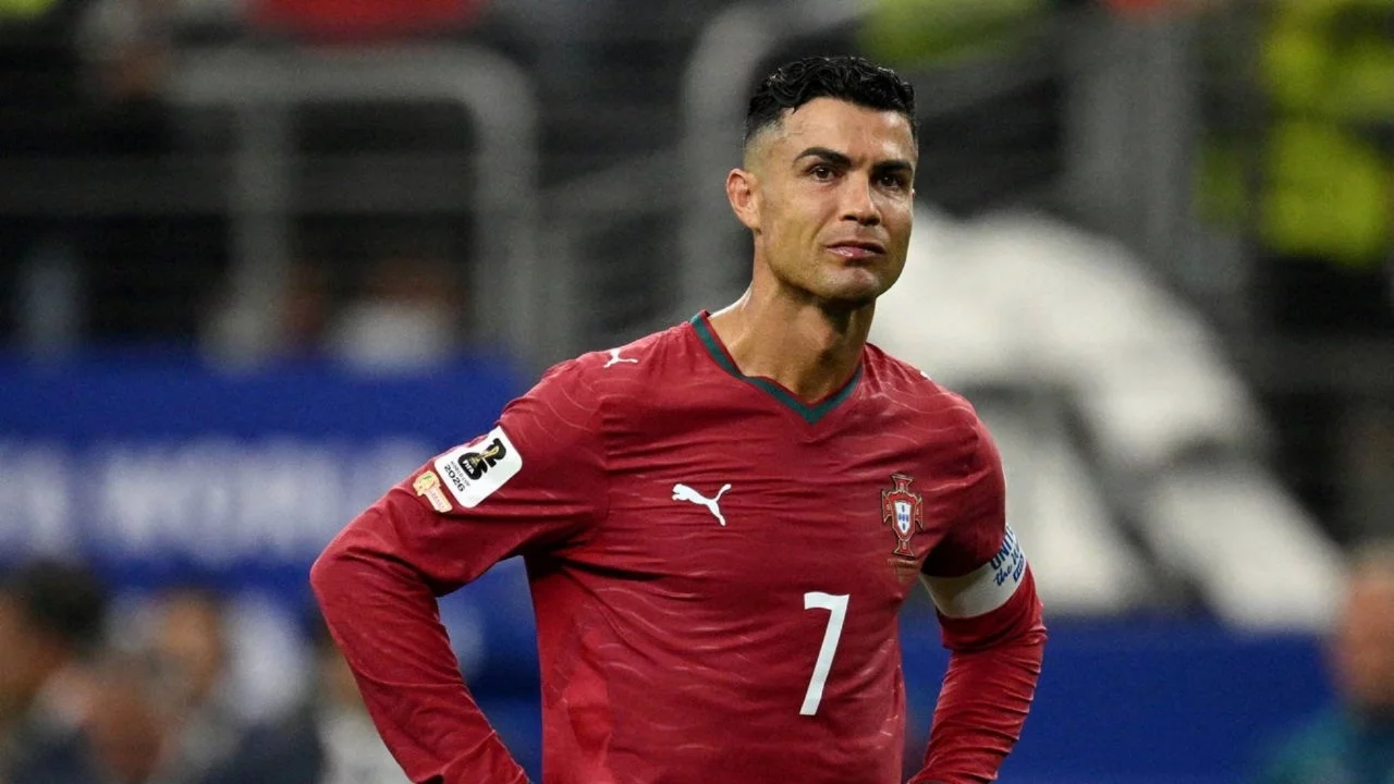 Cristiano Ronaldo'ya şok: Kadro dışı bırakıldı