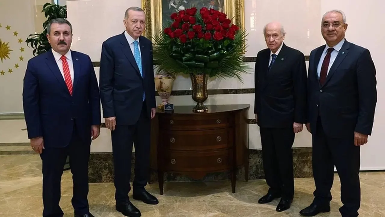 Cumhur İttifakı'nı destekleyen partiden Bahçeli'ye 'Öcalan' çıkışı